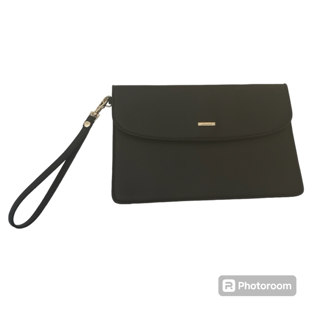 Lovevook black wristlet purse